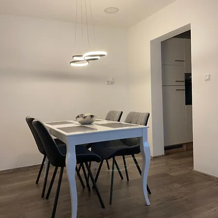 Holiday home Hoti Hanau