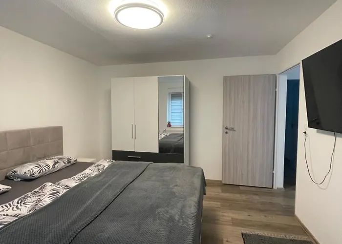 Ferienhaus Hoti Сasa de vacaciones *